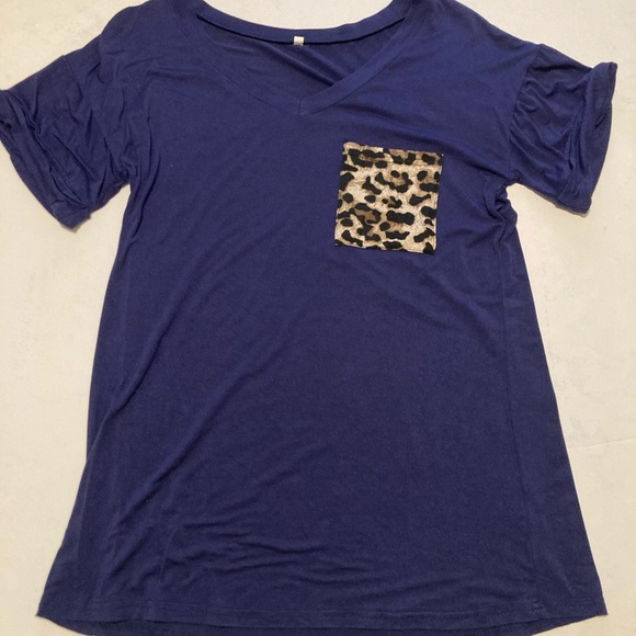 SALE 4 for $15 Vneck tee - Picture 1 of 2